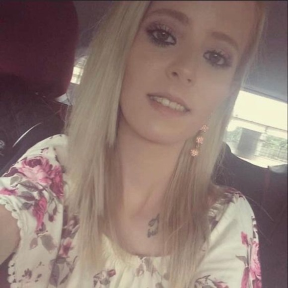 Meet your Posher, Megan - Picture 1 of 1